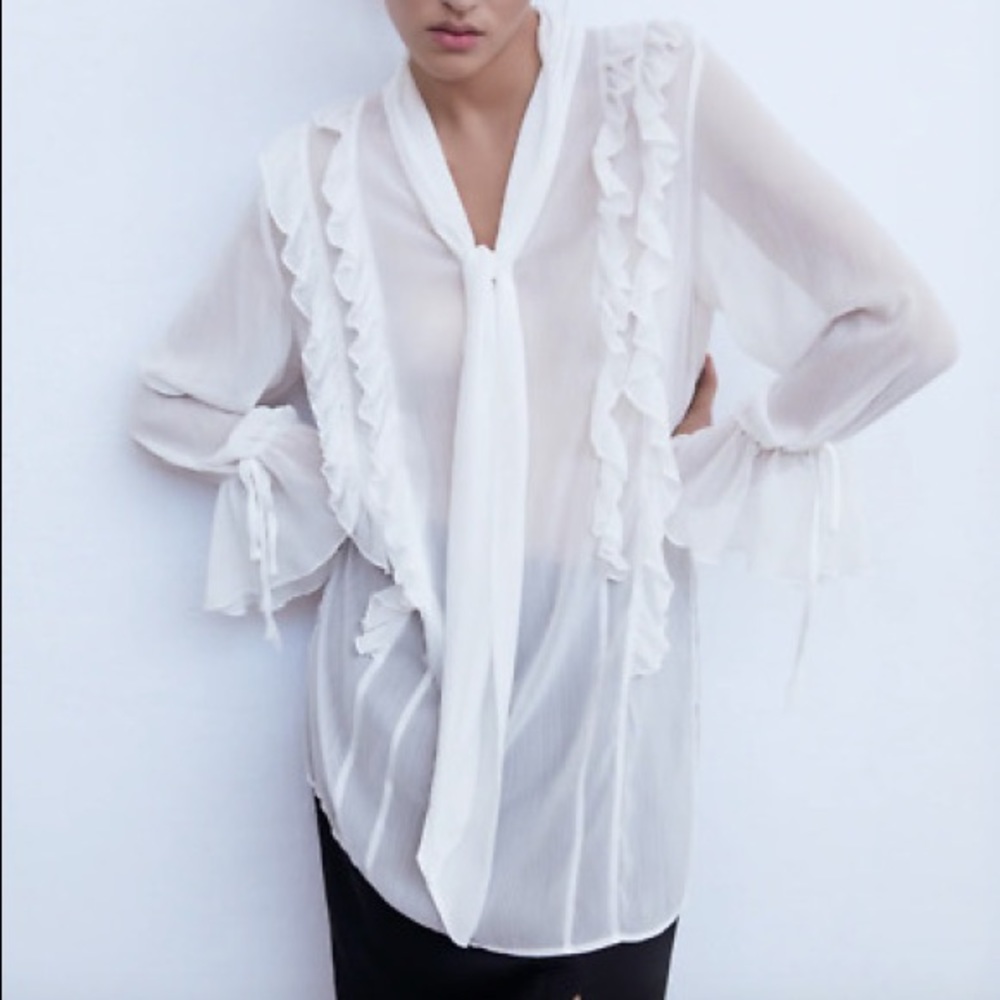 Zara Ruffled White Blouse Bow